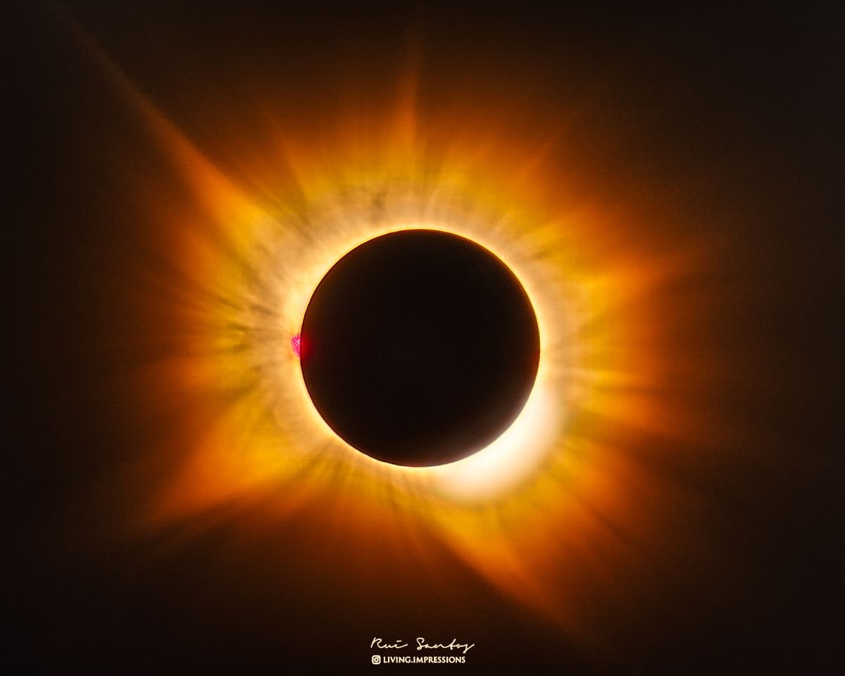 A Golden Corona Eclipse
